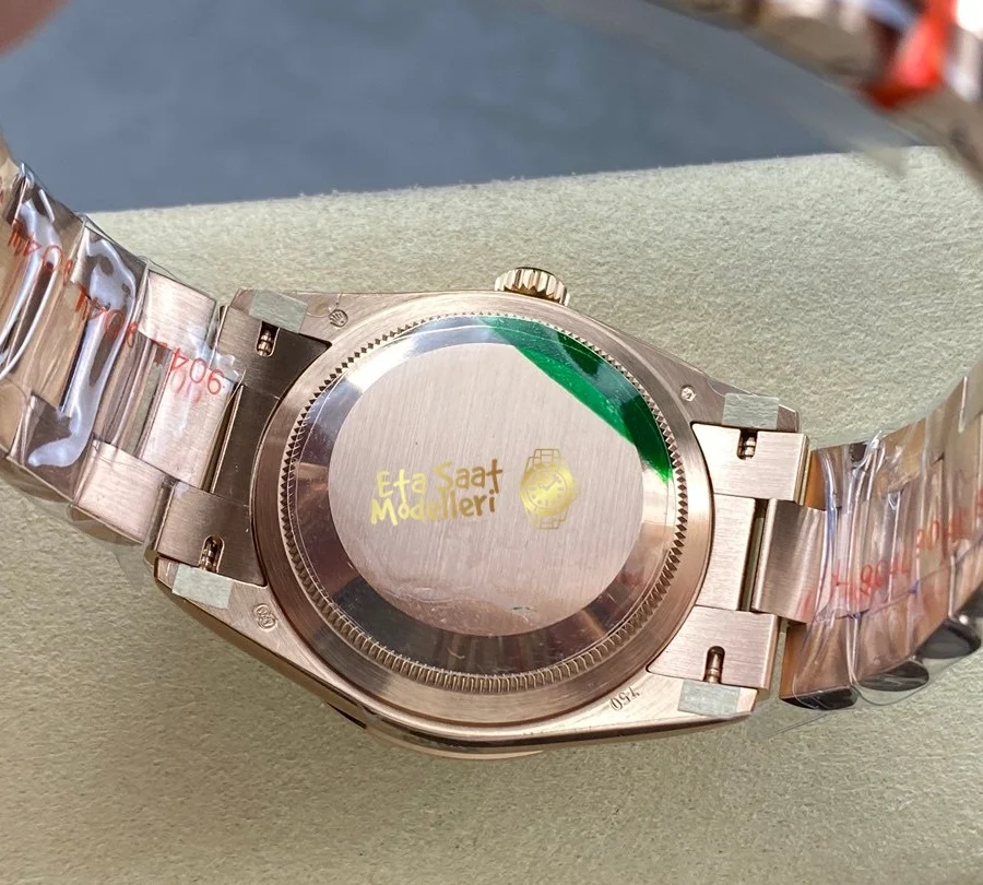 Replica Rolex Day-Date 36 Everose Altın Pırlanta Kaplı Kadran President Bilezik Erkek Saat