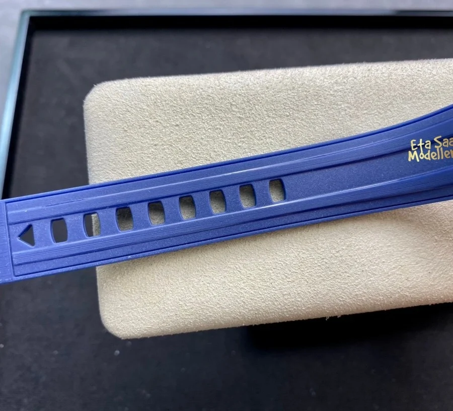 Replica Omega Seamaster Diver 300M Gri Kadran Mavi Bezel 42MM Saat