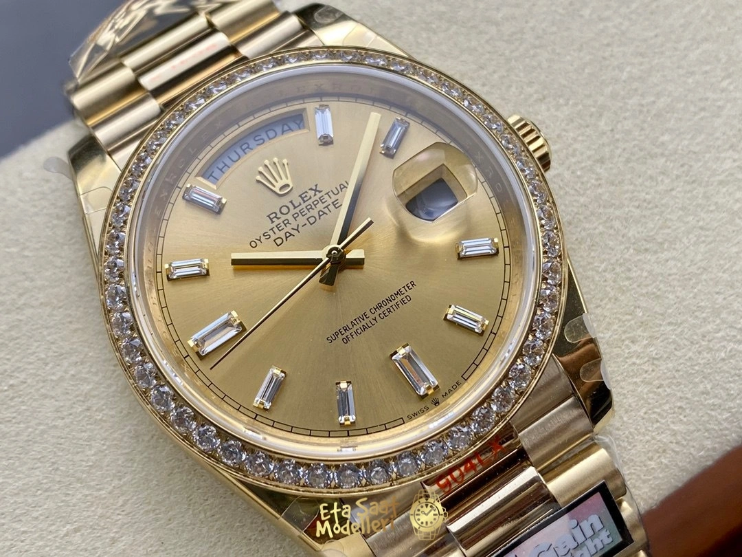 Replica Rolex Day-Date 40 Sarı Altın Pırlanta Bezel ve Kadran Erkek Saat