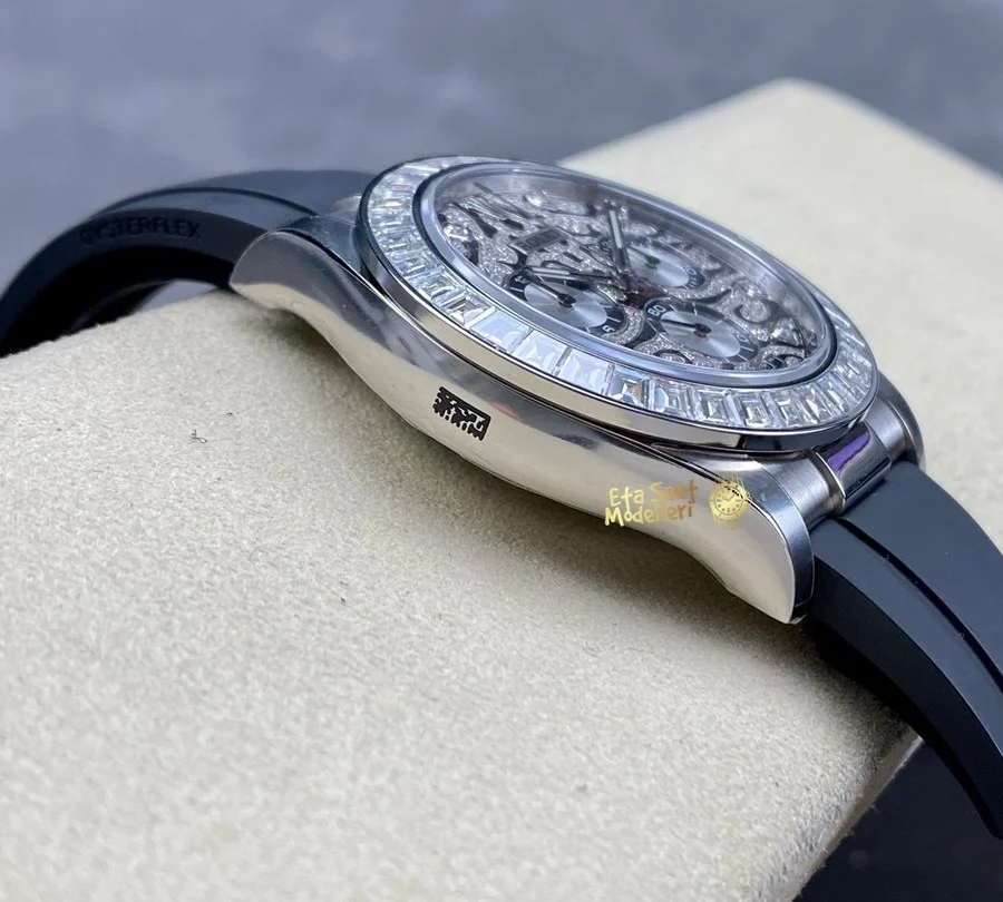 Replica Rolex Daytona 40mm Eye of the Tiger 116589TBR Beyaz Altın Pırlanta Bezel Oysterflex Kayış Erkek Saat